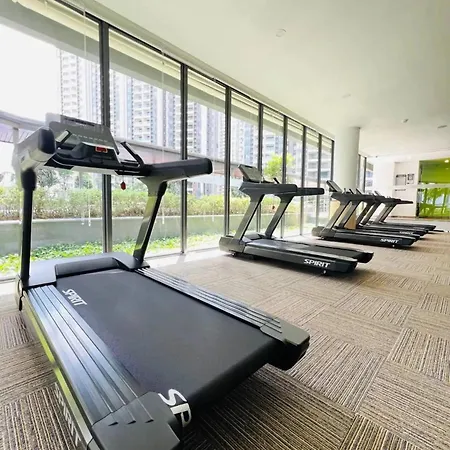 R&F Princess Cove Superior Homestay Nearby Ciq By Han Lin Sojourn Johor Bahru Exterior photo