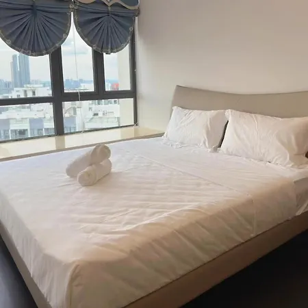 R&F Princess Cove Superior Homestay Nearby Ciq By Han Lin Sojourn Johor Bahru Exterior photo