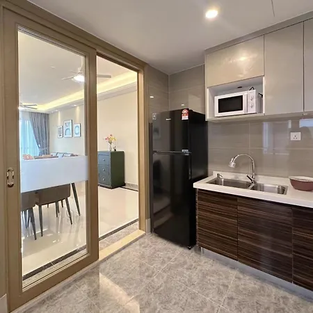 R&F Princess Cove Superior Homestay Nearby Ciq By Han Lin Sojourn Johor Bahru Exterior photo