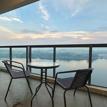 R&F Princess Cove Superior Homestay Nearby Ciq By Han Lin Sojourn Johor Bahru Exterior photo
