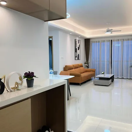 R&F Princess Cove Superior Homestay Nearby Ciq By Han Lin Sojourn Johor Bahru Exterior photo