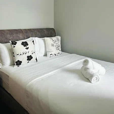 R&F Princess Cove Superior Homestay Nearby Ciq By Han Lin Sojourn Johor Bahru Exterior photo
