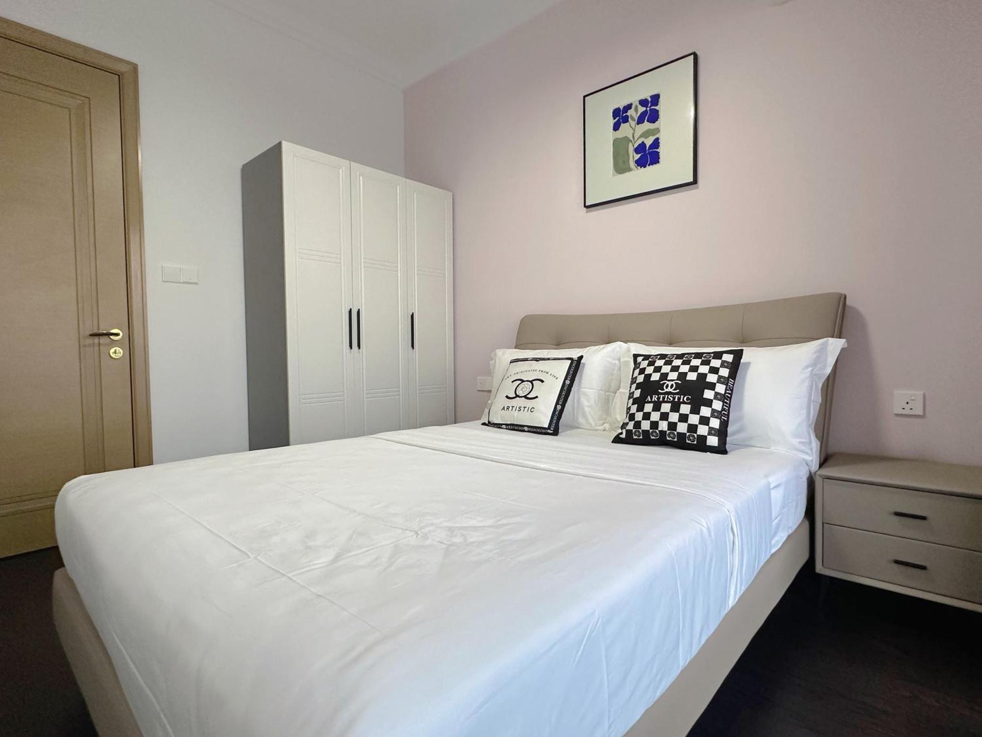 R&f Princess Cove Superior Nearby Ciq By Lin Sojourn * Johor Bahru