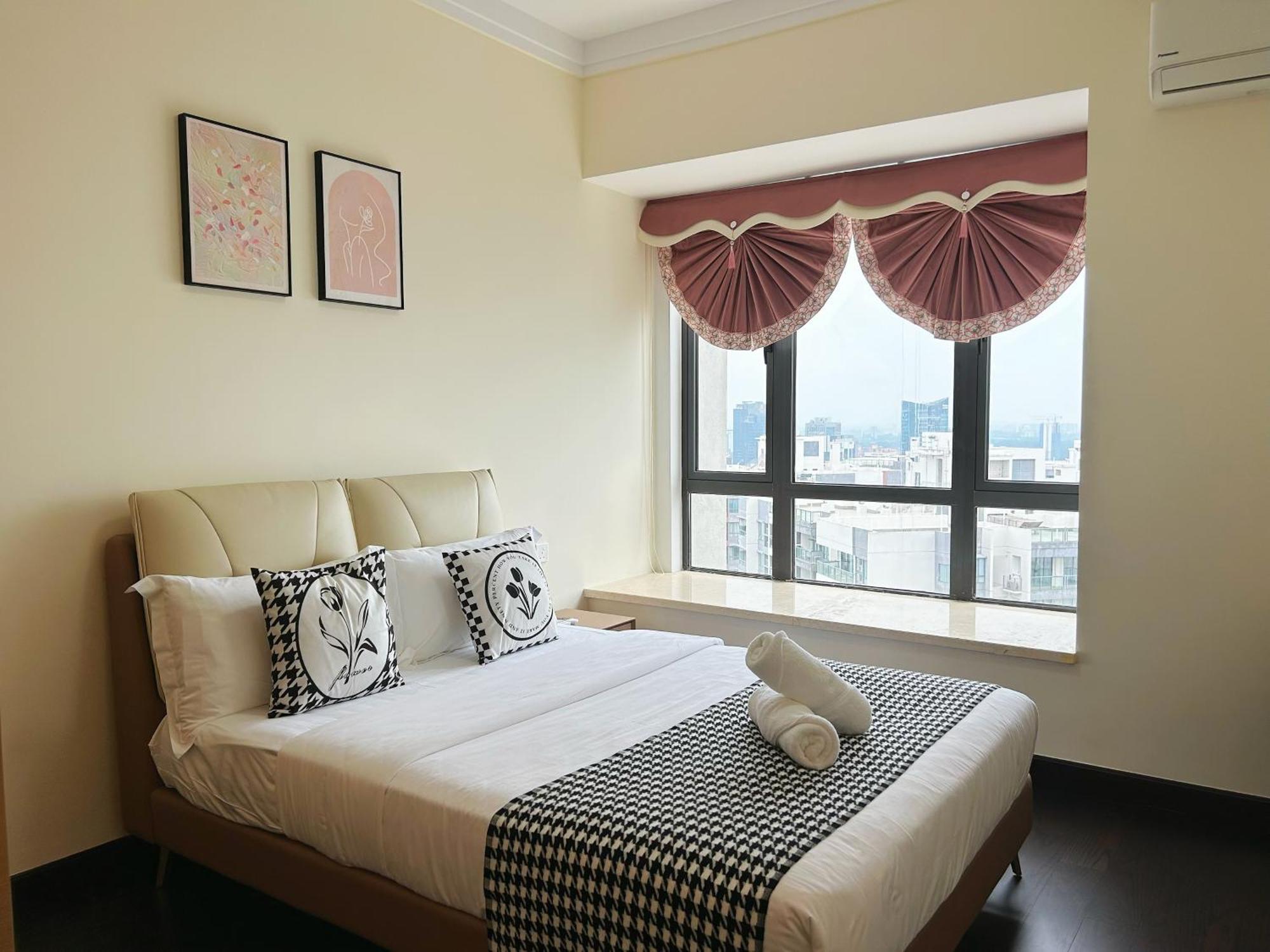 R&f Princess Cove Superior Nearby Ciq By Lin Sojourn Apartment