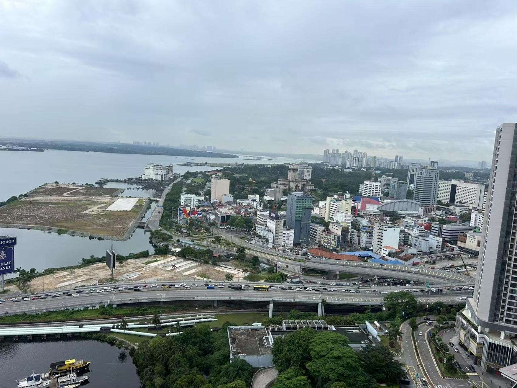 R&f Princess Cove Superior Nearby Ciq By Lin Sojourn Apartment Johor Bahru